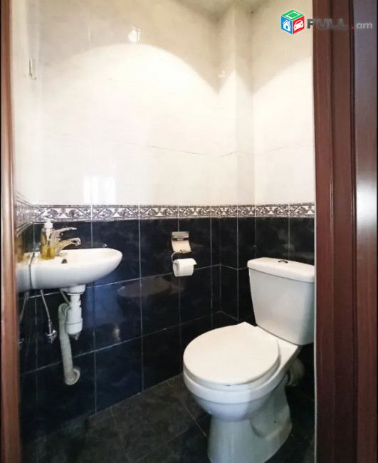 LA09041 Վարձով 3 սենյականոց բնակարան Տիգրան Պետրոսյանի փողոց, Դավիթաշեն 3-րդ թաղամասում