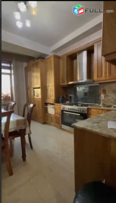 LA09086 Վարձով 5 սենյականոց 2 հարկանի քարե տուն Լվովյան փողոցում Նոր Նորքում,