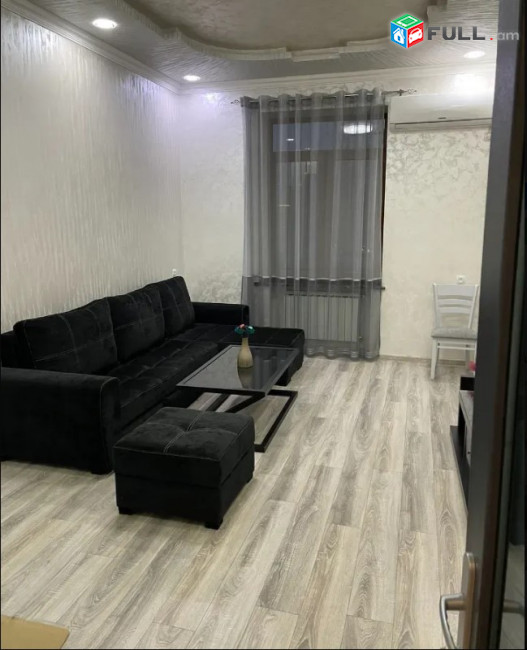 LA09191 Վարձով 3 սենյականոց բնակարան Սայաթ-Նովայի պողոտայում