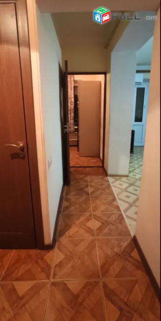 LA09571 Վարձով 2 սենյականոց բնակարան Աբելյան փողոցում