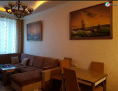 LA09585 Վարձով 2 սենյականոց բնակարան Լենինգրադյան փողոց , նորակառույց շենք