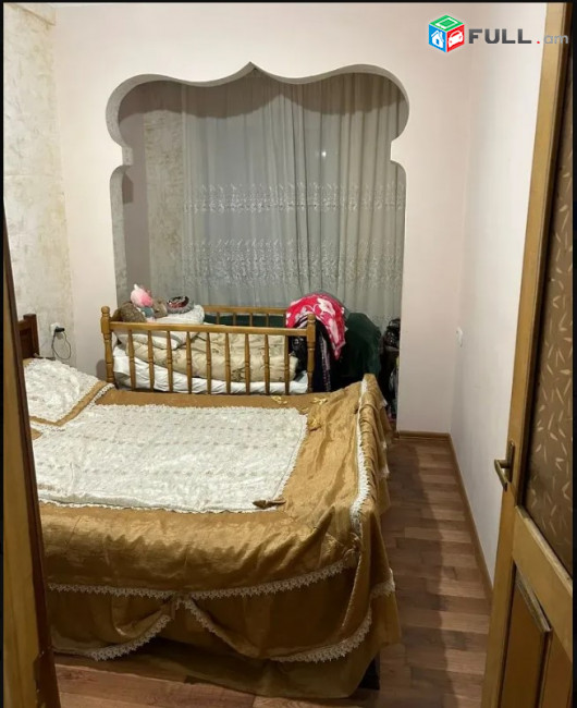 LA09703 Վարձով 3 սենյականոց բնակարան Տիգրան Պետրոսյան փողոց, Դավթաշենի 1 -րդ թաղամաս