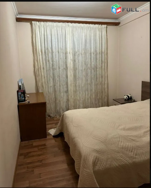 LA09703 Վարձով 3 սենյականոց բնակարան Տիգրան Պետրոսյան փողոց, Դավթաշենի 1 -րդ թաղամաս