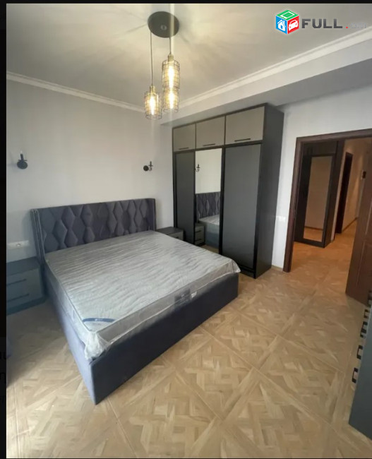 LA09889  Վարձով 3 սենյականոց բնակարան Վարդանանց փողոց , նորակառույց շենք
