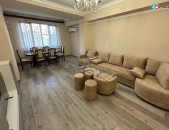 LA10481 Վարձով 3 սենյականոց բնակարան Խորենացի փողոց