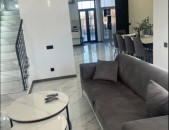 LA11075 Վարձով4 սենյականոց  3 հարկանի քարե թաունհաուզ Գևորգ Չաուշի փողոցում Աջափնյակում