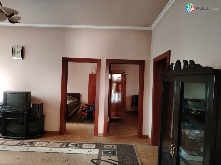 LA11296 Վաճառվում է 2 հարկանի առանձնատուն Բյուրականում