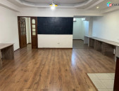 LA11401 Վարձով 65 քմ. Գրասենյակային տարածք Աբովյան փողոցում