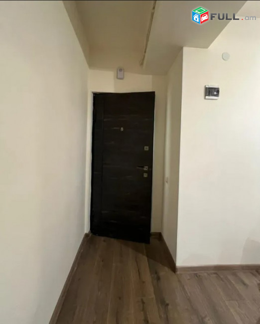 LA11883 Վարձով 3 սենյականոց բնակարան Զորավար Անդրանիկի փողոց ,  Բանգլադեշ Բ2 թաղամասում