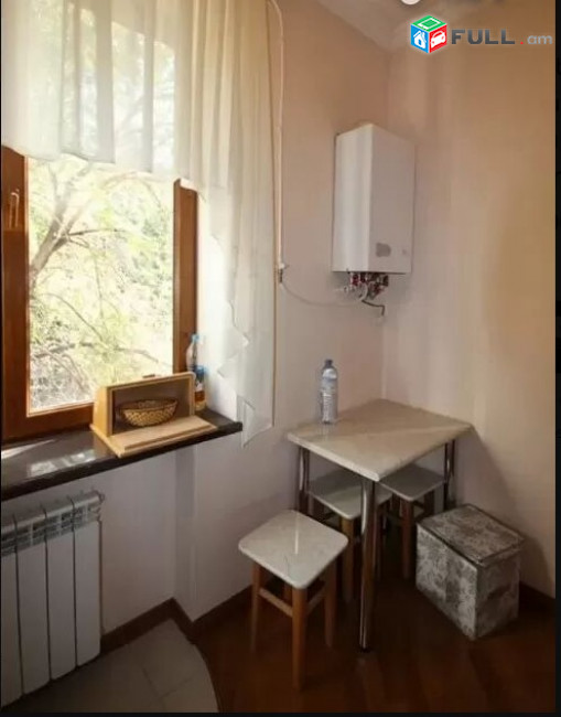 LA06996  Վարձով 3 սենյականոց բնակարան Կասյան փողոցում