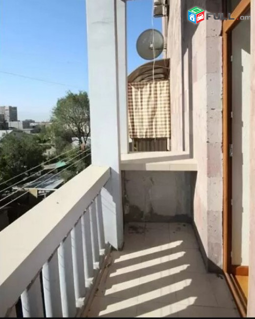 LA06996  Վարձով 3 սենյականոց բնակարան Կասյան փողոցում