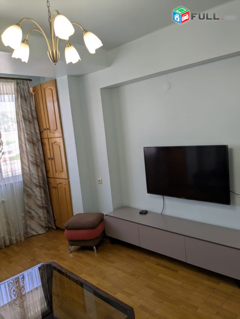 LA00577  Օրավարձով 2 սենյականոց բնակարան Թումանյան փողոցում