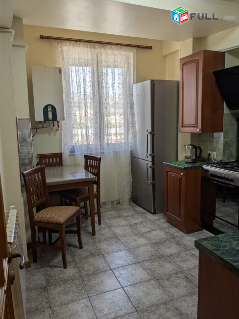 LA00577  Օրավարձով 2 սենյականոց բնակարան Թումանյան փողոցում