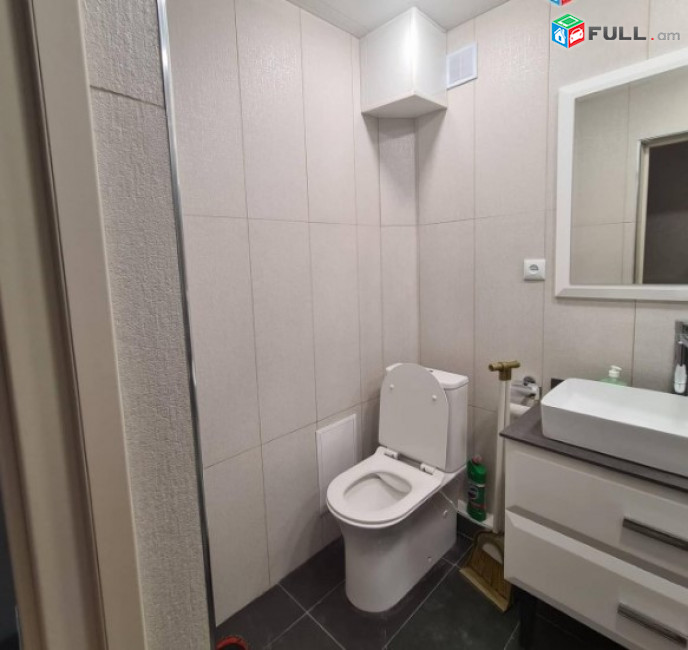 LA00902 Վարձով 2 սենյականոց բնակարան Կիևյան փողոցում