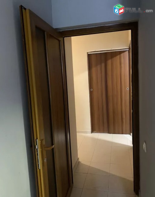 Կոդ 37163  Ազատության պողոտա 3 սեն. բնակարան 