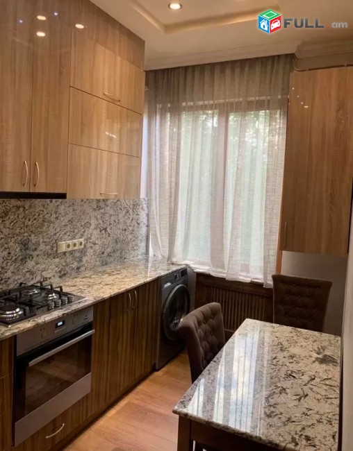Կոդ HM224  Խորենացի նորակառույց 2 սեն. բնակարան Ոսկու շուկայի հարևանությամբ