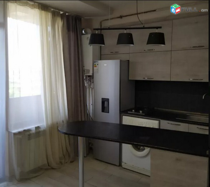 AK4067   բնակարան Ադմիրալ Իսակովի պողոտայում,2 սենյականոց