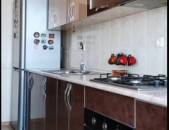 AK4196 վարձով  3 սենյականոց բնակարան նորակառույց շենքում Ծարավ աղբյուրի փողոցում