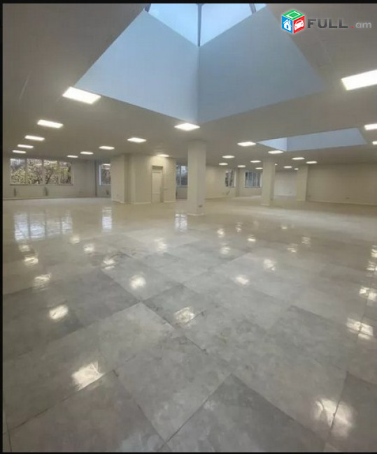 AK4552  Գրասենյակային տարածք Արամի փողոցում կենտրոնում, 470 ք.մ.