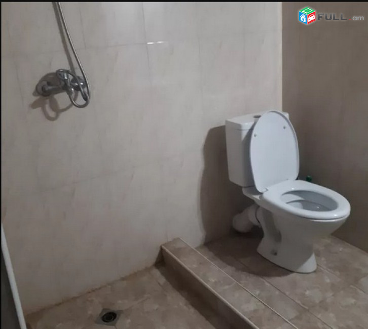 AK4584  Վարձով 2 սենյականոց բնակարան  Նիկողայոս Ադոնցի փողոցում