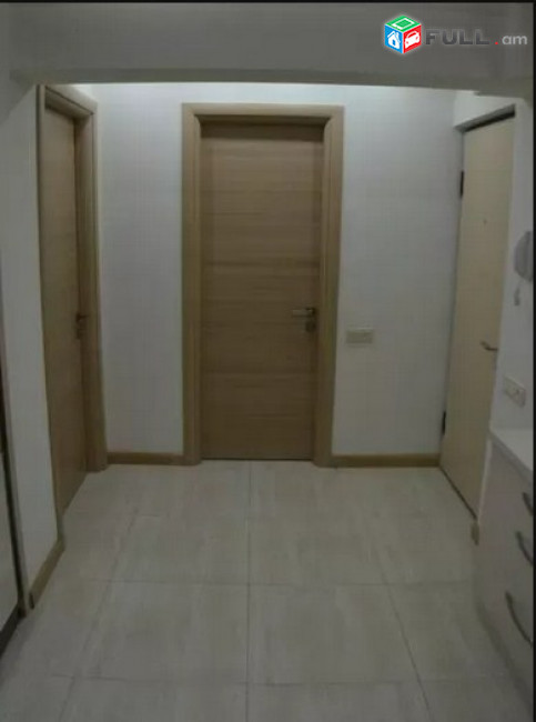AK5086  Վարձով 2 սենյականոց բնակարան Սայաթ-Նովայի պողոտայում