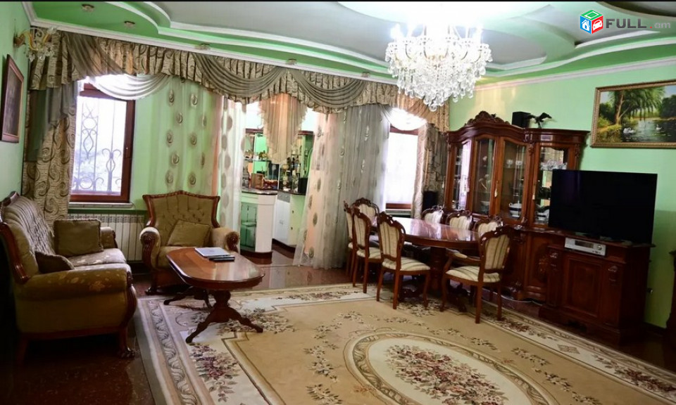 AK10036  Երեք հարկանի քարե տուն, Համո Սահյան Արաբկիրում, 600 ք.մ., 3+ սանհանգույց