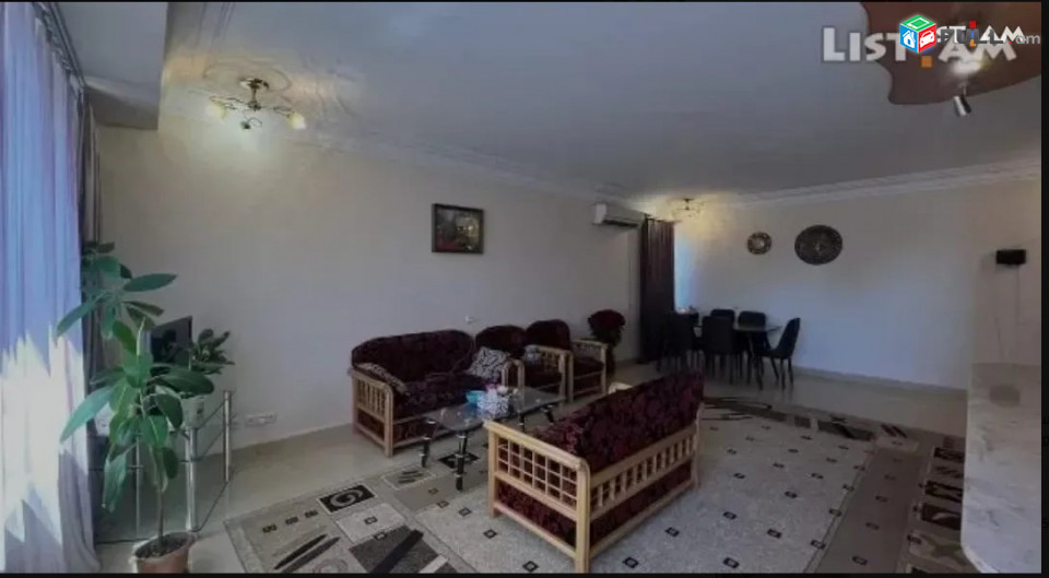AK10389  Վարձով 3 սենյականոց բնակարան   Գյուլբենկյան փողոցում