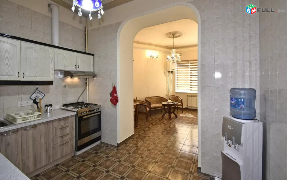 Կոդ LK37  Ամիրյան փողոց 4 սեն. բնակարան / for rent Amiryan st.