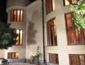 Կոդ LK48  Երեք հարկանի տուն, Ձոր 2 թաղամաս Դավիթաշենում, 530 ք.մ., 3+ սանհանգույց, կապիտալ վերանորոգված