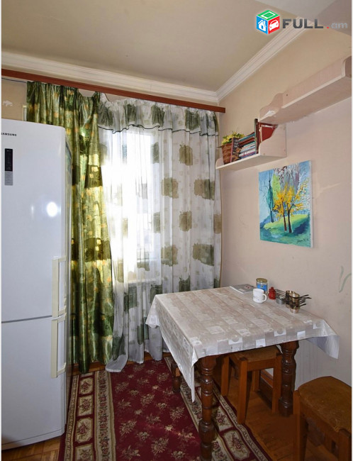 Կոդ PL141  Դավիթ Անհաղթ փողոց 4 սեն. բնակարան Զեյթուն