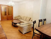Կոդ FH138  Սարյան փողոց 3 սեն. բնակարան / for rent Saryan st.