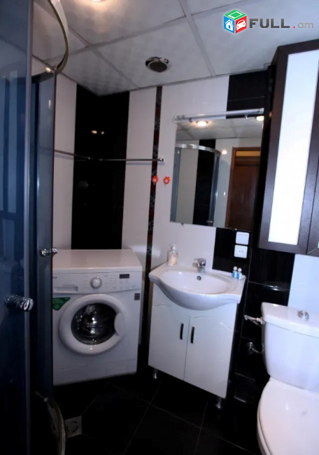 Կոդ 2700252  Սայաթ Նովա պողոտա 3 սեն. բնակարան 