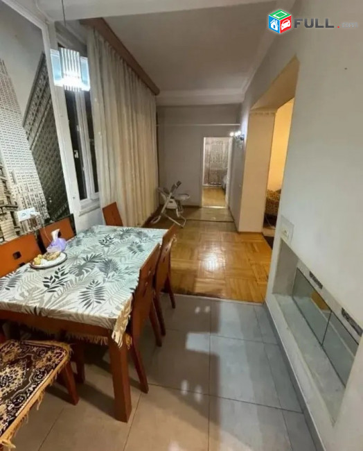 Կոդ KM859  Վրացական փողոց 4 սեն. բնակարան