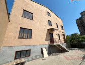 Կոդ KM81233 Բազմաֆունկցիոնալ կոմերցիոն տարածք  Նար-Դոսի փողոցում կենտրոնում, 300 քմ