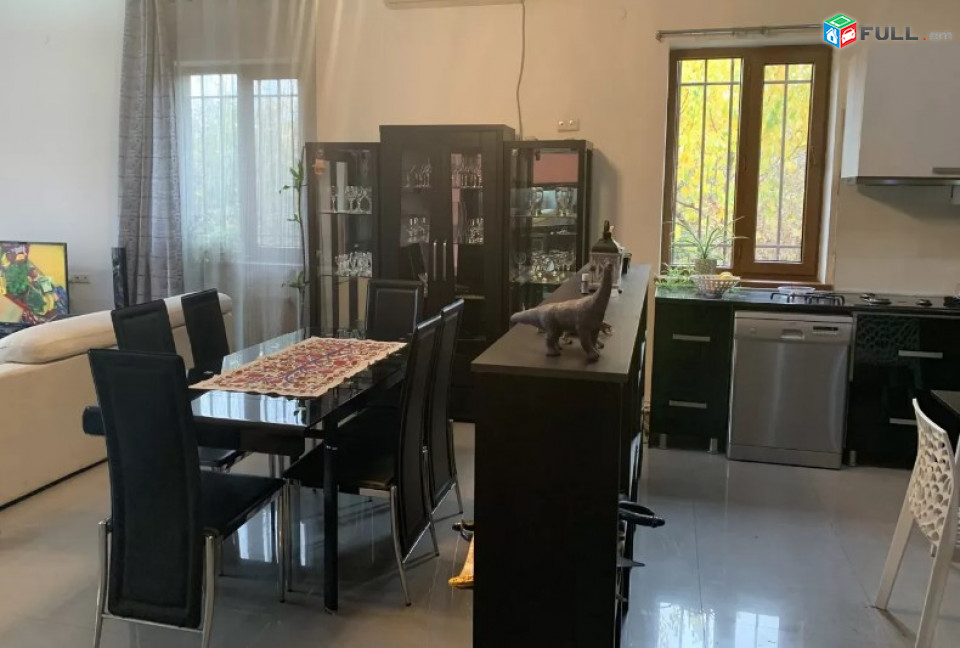 AV0266 Վարձով է տրվում առանձնատուն Ղափանցյան փողոցում