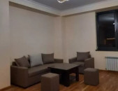 AV0747 Վարձով է տրվում 2 սենյականոց բնակարան Պարույր Սևակի փողոցում,նորակառույց