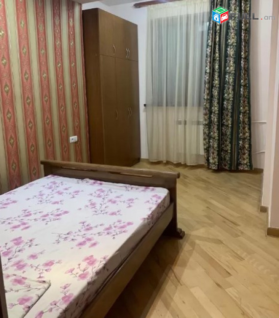 AV0796 Վարձով է տրվում 2 սենյականոց բնակարան Ամիրյան փողոցում