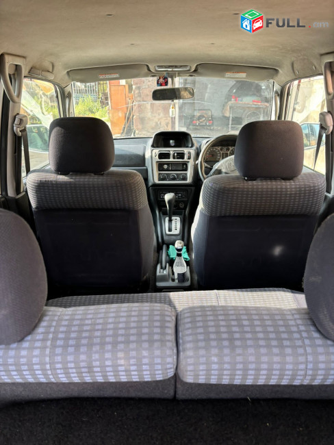 Mitsubishi Pajero Pinin (IO) , 2000թ.