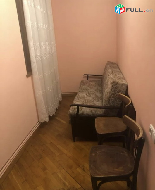Varcov bnakaran Arabkirum CT012