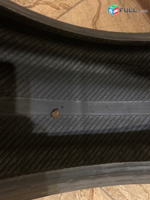 Летние шины Yokohama 235/55R18