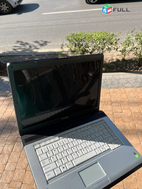 Toshiba A215-S7437 Notebook 2GB 200GB DDR2-800 15.4" Նոութբուք Ноутбук laptop