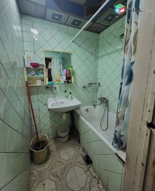 կօդ 8245 / Լվովյան փողոց