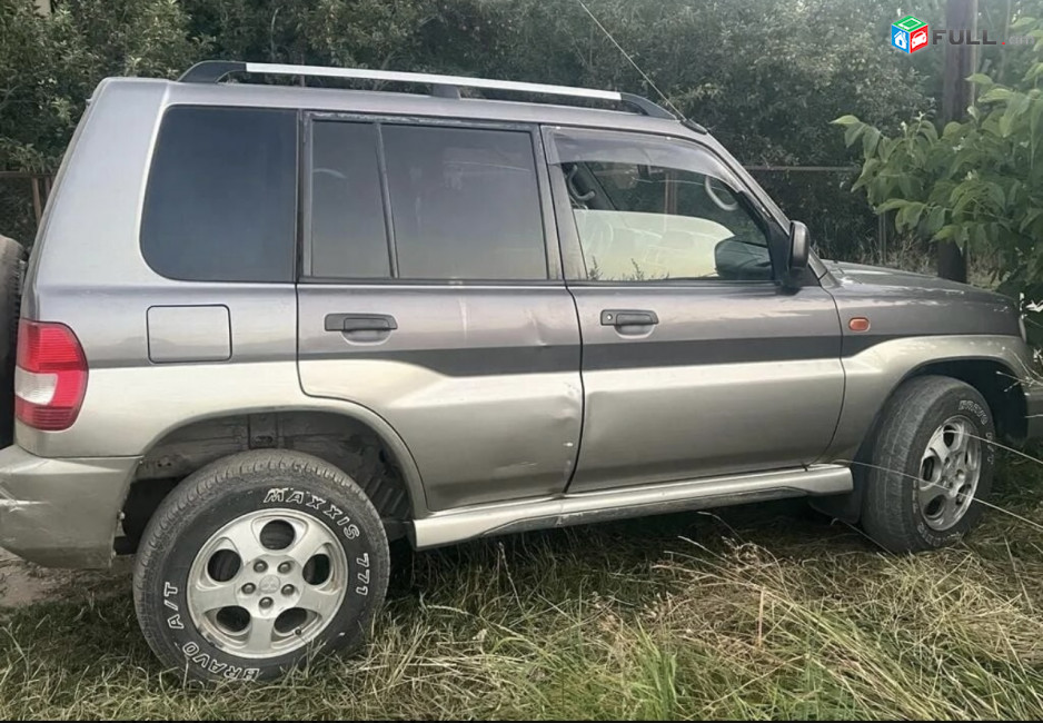 Mitsubishi Pajero Pinin (IO) , 2000թ.