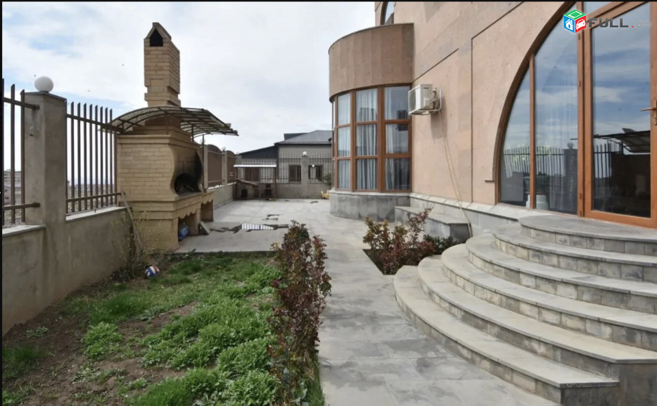 IN0380 Չորս հարկանի քարե տուն, Նազարբեկյան թաղամաս Աջափնյակում