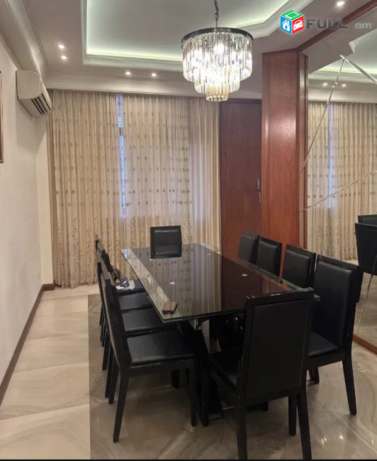 IN0629 Վարձով 3 սենյականոց բնակարան նորակառույց շենքում Եկմալյան փողոցում