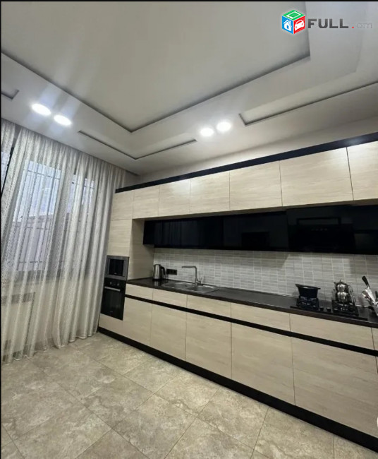 IN0680  Երկու հարկանի տուն Գ-1 թաղամասում Աջափնյակում