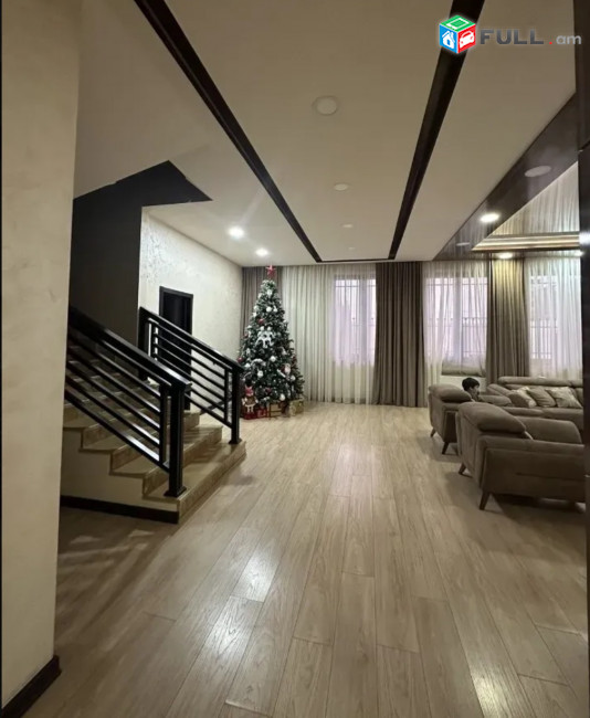 IN0680  Երկու հարկանի տուն Գ-1 թաղամասում Աջափնյակում