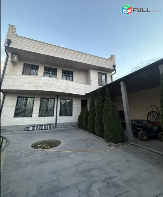 IN0680  Երկու հարկանի տուն Գ-1 թաղամասում Աջափնյակում