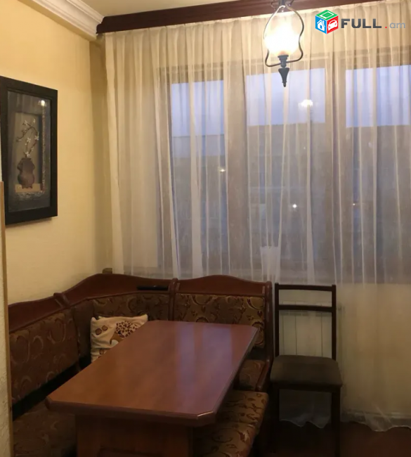 Փափազյան փողոց 60 քմ նախավերջին հարկ
