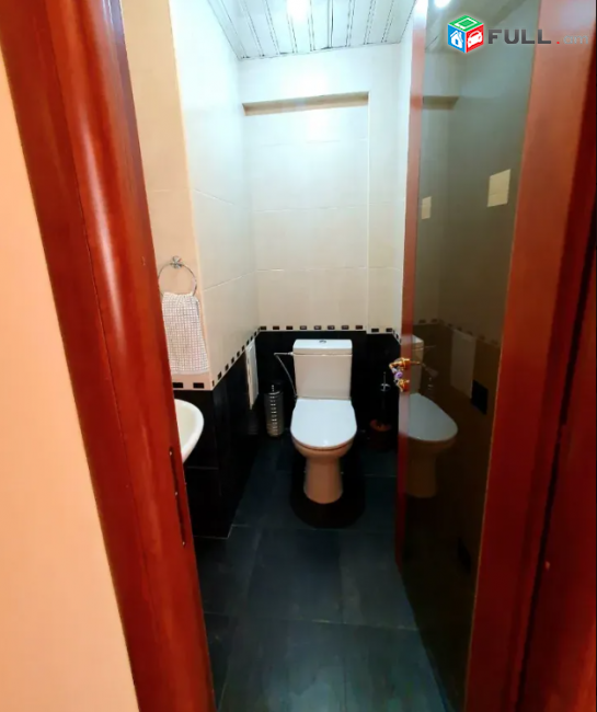 նորակառույց շենքում Սարյան փողոցում, 128 քմ, 4/6 հարկ